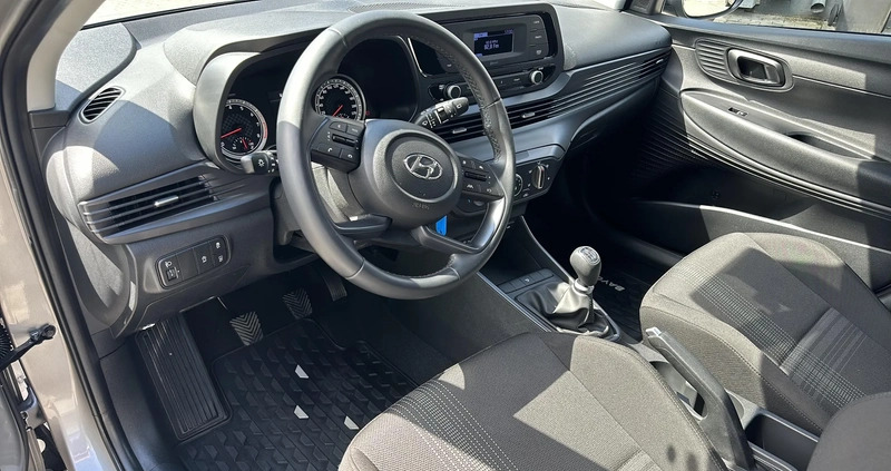 Hyundai Bayon cena 71900 przebieg: 6900, rok produkcji 2022 z Pniewy małe 301